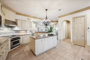 1902 Emerald Cove, Houston, TX 77077 - Photo 14