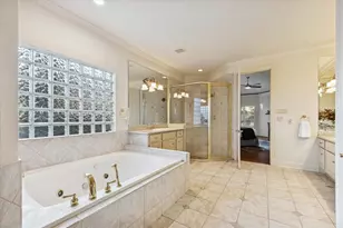 1902 Emerald Cove, Houston, TX 77077 - Photo 20