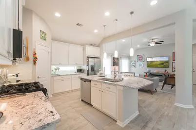 87 Bloomhill Place, The Woodlands, TX 77354 - Photo 2