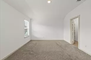 9907 Palm Royal Dr, Baytown, TX 77521 - Photo 14