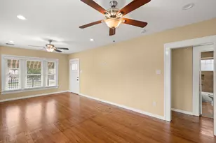502 Dell Ct, Houston, TX 77009 - Photo 4