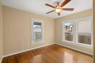 502 Dell Ct, Houston, TX 77009 - Photo 12
