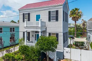 614 16th St, Galveston, TX 77550 - Photo 2