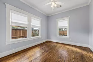 1102 E 14th St, Houston, TX 77009 - Photo 24