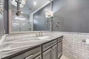 1102 E 14th St, Houston, TX 77009 - Photo 20