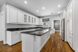 1102 E 14th St, Houston, TX 77009 - Photo 14