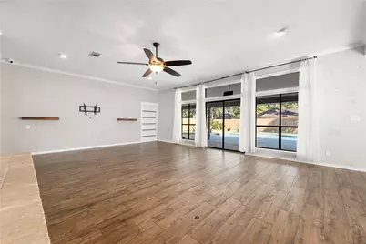 303 Narcissus Street, Lake Jackson, TX 77566 - Photo 16