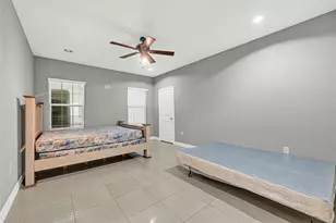 6519 Breen Dr, Houston, TX 77086 - Photo 32