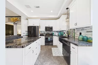 203 Las Brisas Street, Kemah, TX 77565 - Photo 14