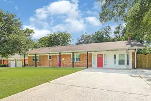 1806 Clayton Dr, Baytown, TX 77520 - Photo 36