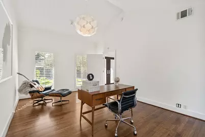 7702 Woodway Drive, Houston, TX 77063 - Photo 4