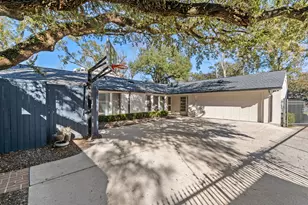 7702 Woodway Dr, Houston, TX 77063 - Photo 26