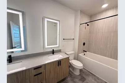 2520 Washington Ave #B3, Houston, TX 77007 - Photo 8