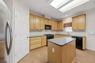 1409 Ward Bend St, Sealy, TX 77474 - Photo 10