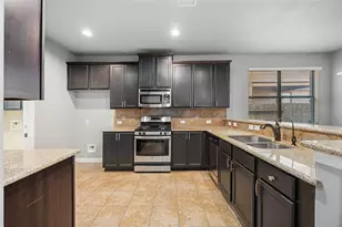 25131 Alina Ln, Spring, TX 77386 - Photo 10