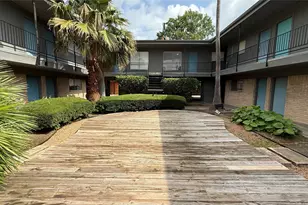 1660 Richmond Ave, Houston, TX 77006 - Photo 2