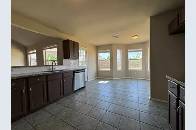 5007 Chase Mountain Drive, Bacliff, TX 77518 - Photo 2