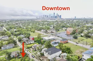 2210 B Brackenridge St, Houston, TX 77026 - Photo 1