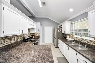 17702 Poppy Trails Ln, Houston, TX 77084 - Photo 16