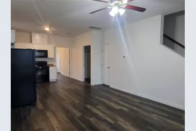 6311 White Oak Drive, Hitchcock, TX 77563 - Photo 4