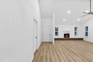 6718 Deer Ridge Ln, Houston, TX 77086 - Photo 4
