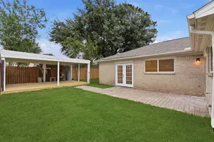 6718 Deer Ridge Ln, Houston, TX 77086 - Photo 22