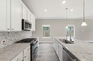 10546 Preserve Wy, Conroe, TX 77385 - Photo 8