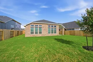 7938 Jade Crst Dr, Angleton, TX 77515 - Photo 28