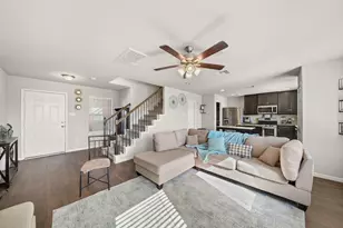 2044 Ezell Dr, Rosharon, TX 77583 - Photo 4