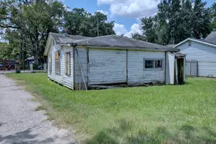 4509 Haywood St, Houston, TX 77093 - Photo 2