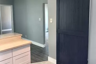 5306 Pickfair St, Houston, TX 77026 - Photo 8