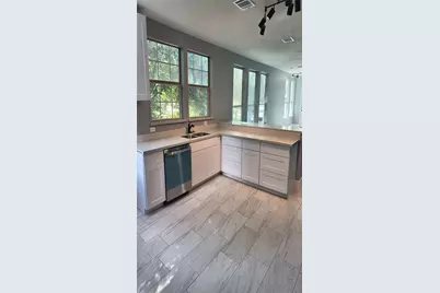 5306 Pickfair Street, Houston, TX 77026 - Photo 6