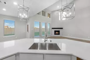 4511 Whisperwood Dr, Rosenberg, TX 77471 - Photo 4