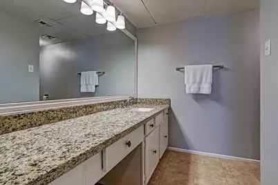 357 N Post Oak Lane #209, Houston, TX 77024 - Photo 10