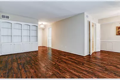 357 N Post Oak Lane #209, Houston, TX 77024 - Photo 8