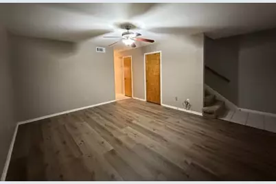 1037 N Chenango Street, Angleton, TX 77515 - Photo 2