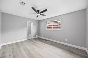 9710 Willow Wood Ln, Houston, TX 77086 - Photo 16