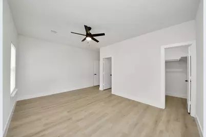 1314 W Willis Street, Alvin, TX 77511 - Photo 12