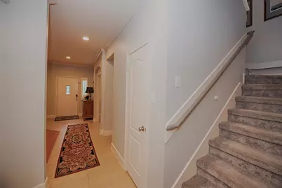2402 Clippers Square, Nassau Bay, TX 77058 - Photo 10