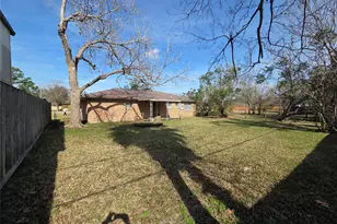 3414 Trelawney Dr, Pearland, TX 77581 - Photo 2