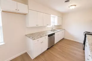 12318 Braewick Dr, Houston, TX 77035 - Photo 4