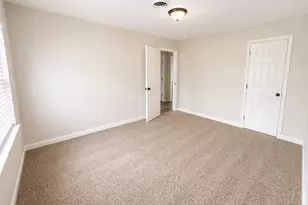 12318 Braewick Dr, Houston, TX 77035 - Photo 10