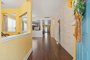 531 Remington Lodge Ct, Houston, TX 77073 - Photo 2