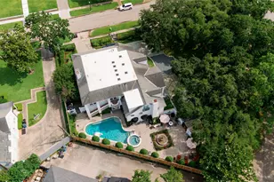 1561 Kirby Dr, Houston, TX 77019 - Photo 20