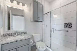 6955 Turtlewood Dr, Houston, TX 77072 - Photo 12