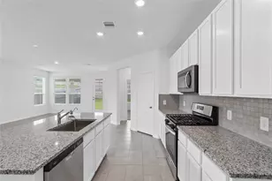 833 Mustang Rdg Ter, Magnolia, TX 77354 - Photo 8