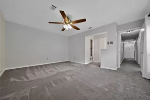 4902 Dunsmere St, Houston, TX 77018 - Photo 22