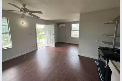 11226 W Jacinto Drive #A3, Houston, TX 77044 - Photo 4