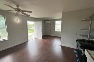 11226 W Jacinto Dr, Houston, TX 77044 - Photo 4