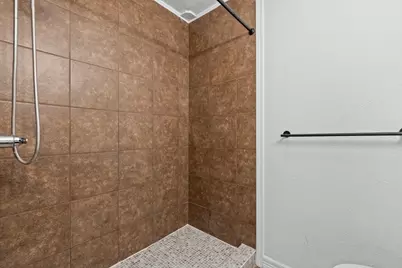 5311 Perry Ave, Galveston, TX 77551 - Photo 20